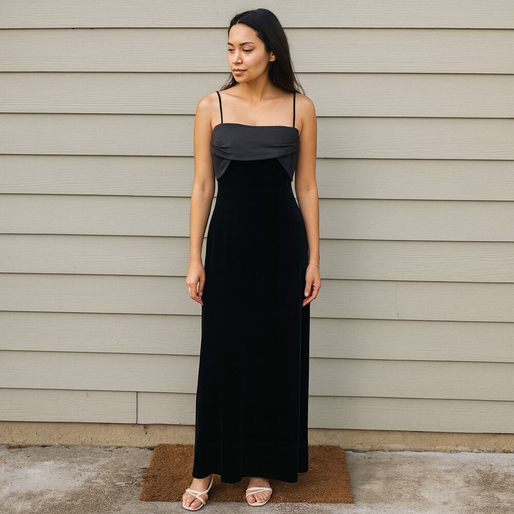 Vintage Y2K Betsey & Adam Gown Womens 8 Black Velvet Mesh Tie‎ Back Cami Straps